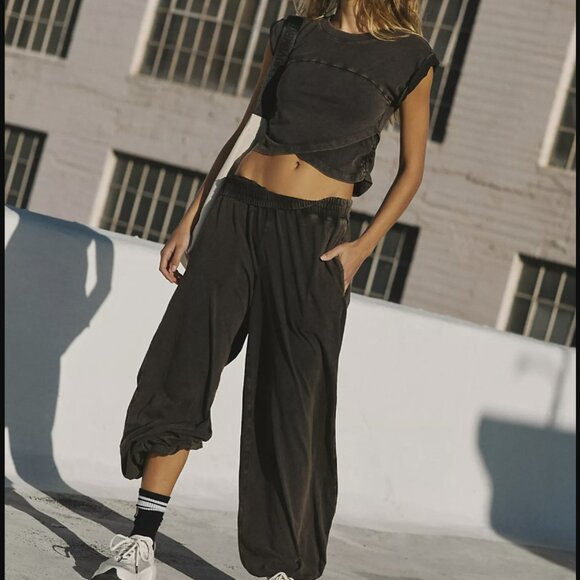 Free People Movement Crossover Set by Free People Charcoal size Small - Picture 1 of 12
